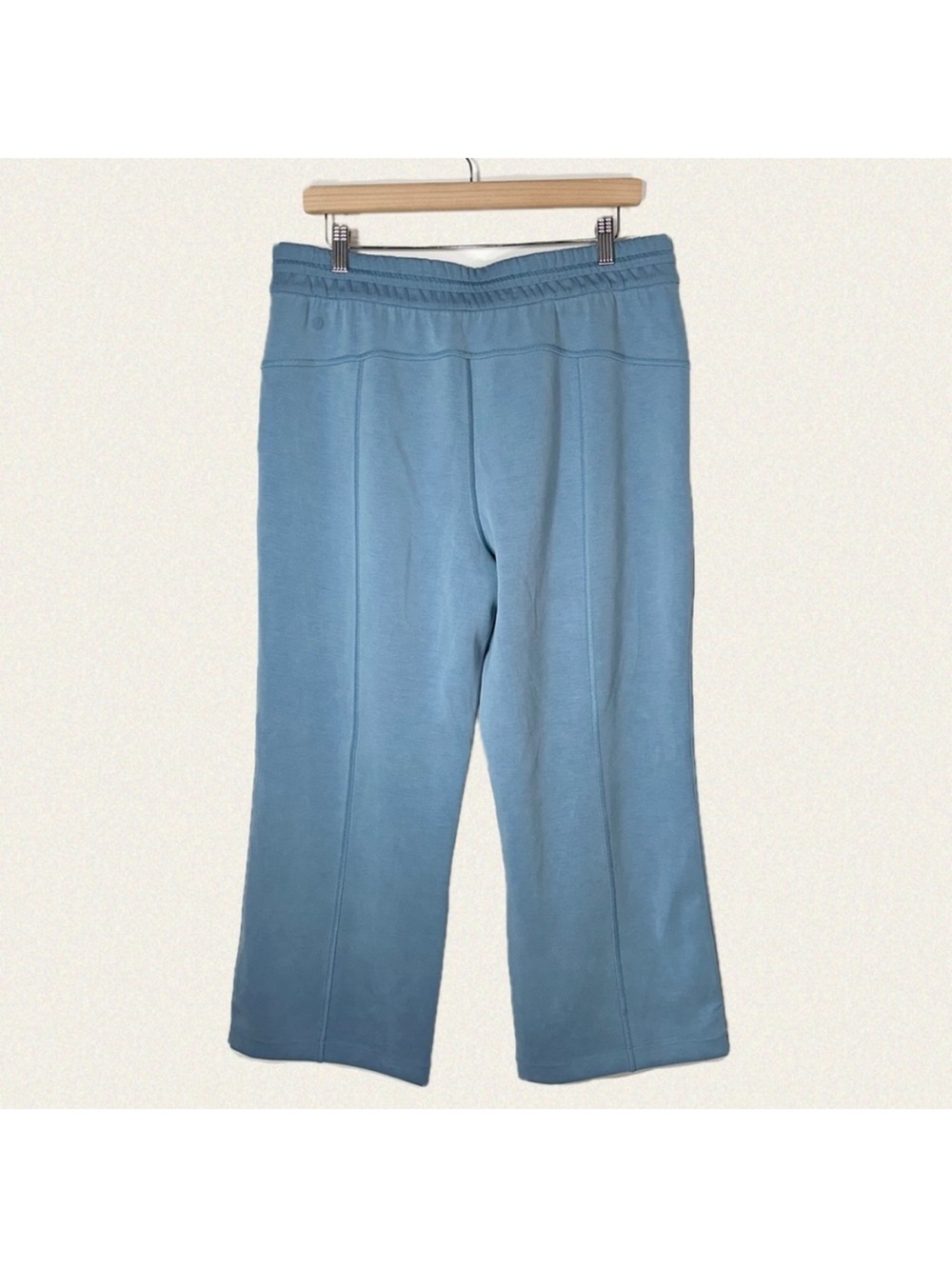 Lululemon Softstreme High-Rise Straight-Leg Cropped Pant